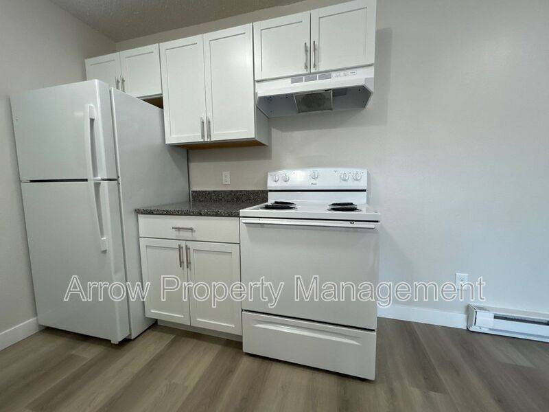 Apartment for rent at 902 E St #D, McCook, NE 69001