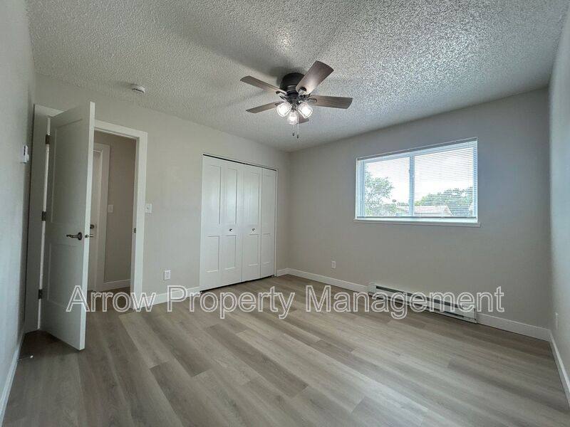 Apartment for rent at 902 E St #D, McCook, NE 69001