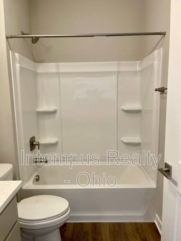 House for rent at 564 Rochdale Run, Delaware, OH 43015