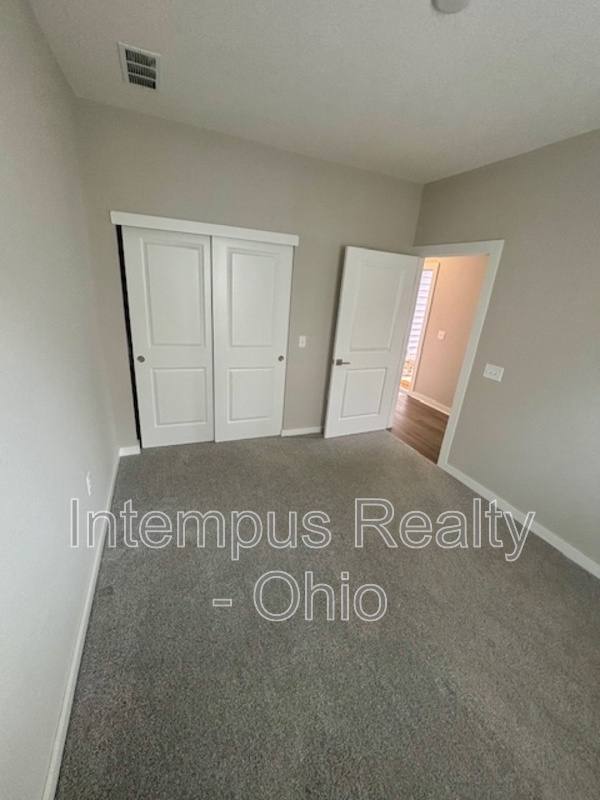 House for rent at 564 Rochdale Run, Delaware, OH 43015