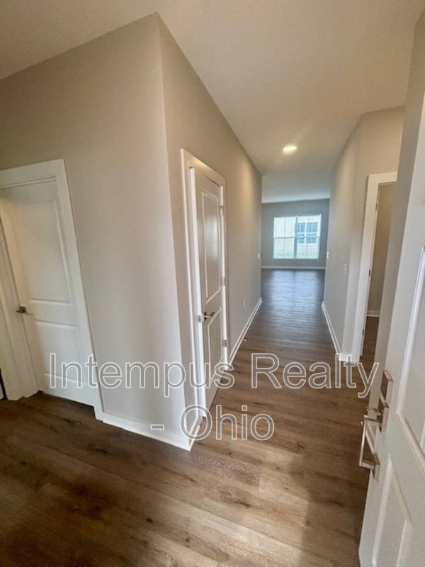 House for rent at 564 Rochdale Run, Delaware, OH 43015