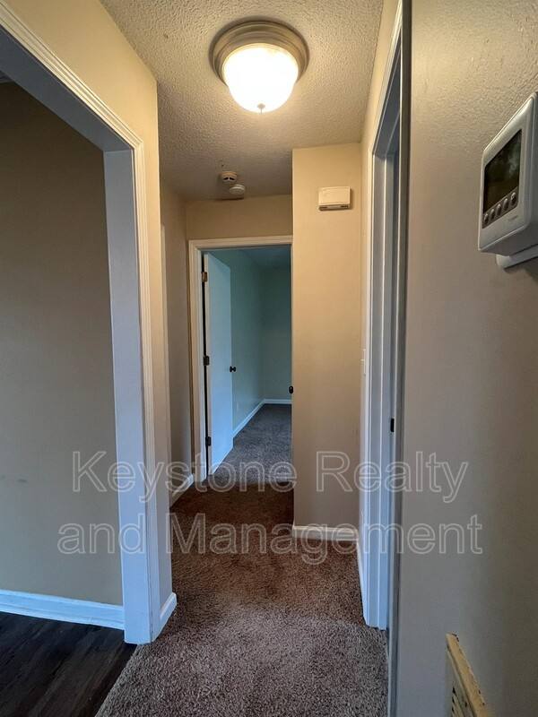 House for rent at 404 Sideline Dr, Oak Grove, KY 42262