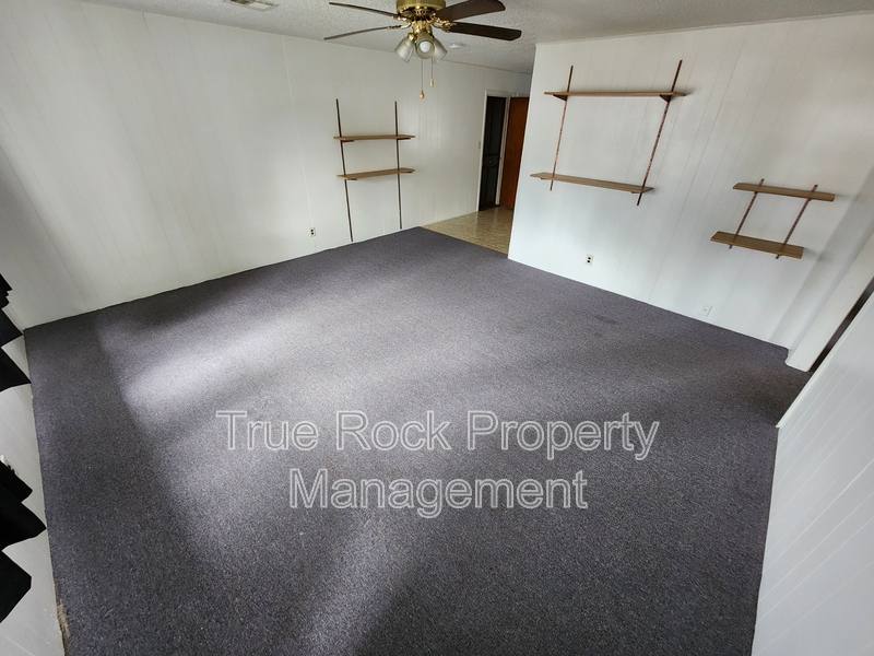 House for rent at 424 W 1st St, Ada, OK 74820