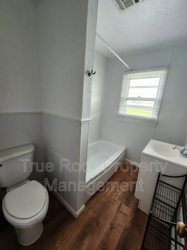 House for rent at 424 W 1st St, Ada, OK 74820