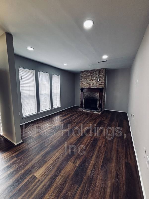Townhouse for rent at 817 Pleasant St, Henrico, VA 23075