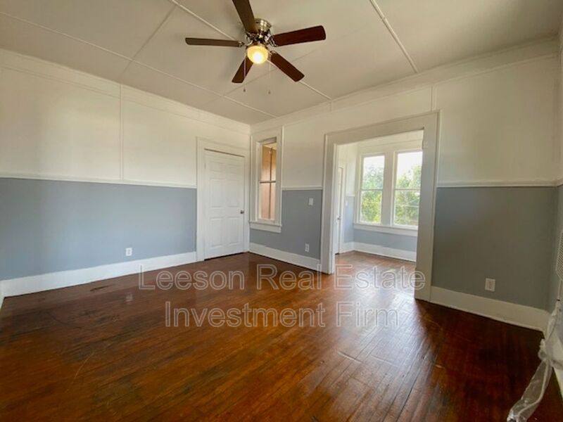 Apartment for rent at 314 1 2 Kings Highway, Shreveport, LA 71104