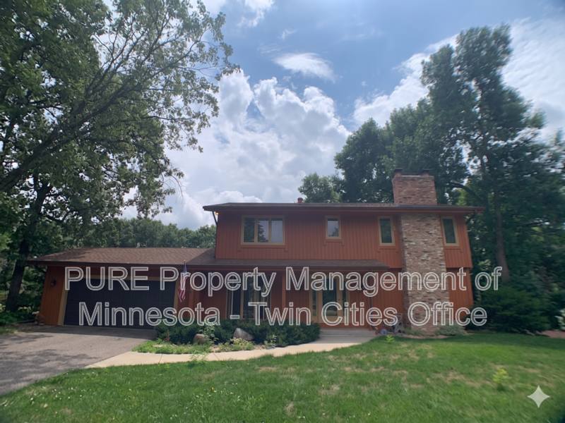 House for rent at 7420 Hyde Park Circle, Minneapolis, MN 55439