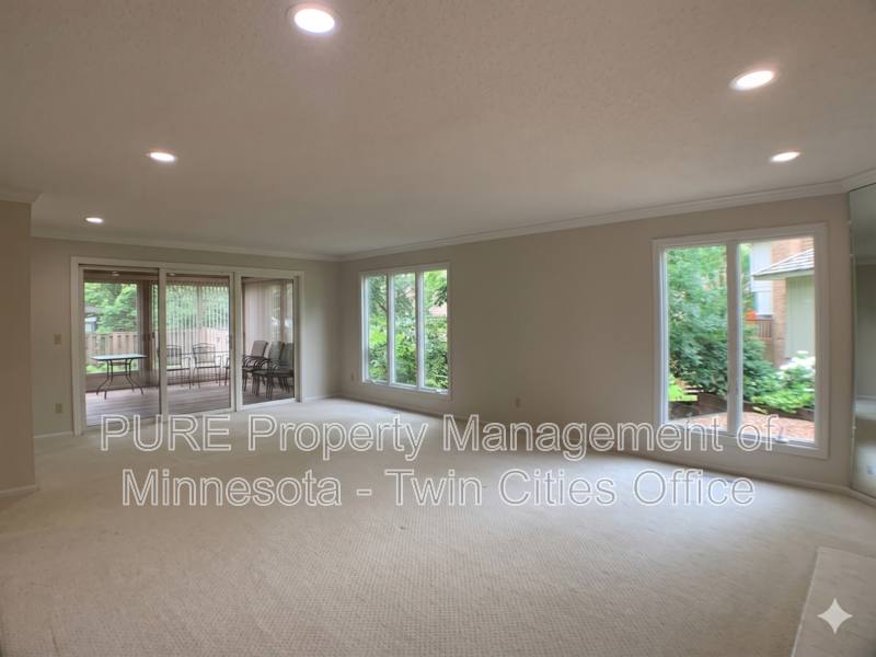 House for rent at 7420 Hyde Park Circle, Minneapolis, MN 55439
