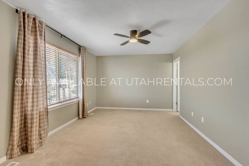 Townhouse for rent at 1328 S 1550 E, Provo, UT 84606