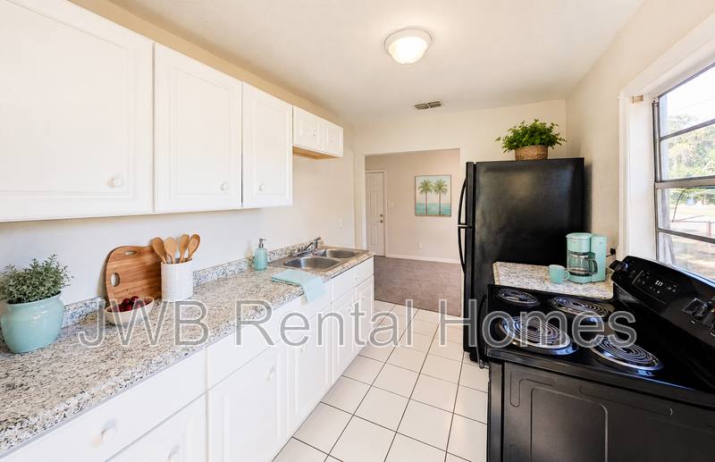 House for rent at 3216 Duane Ave, Jacksonville, FL 32218