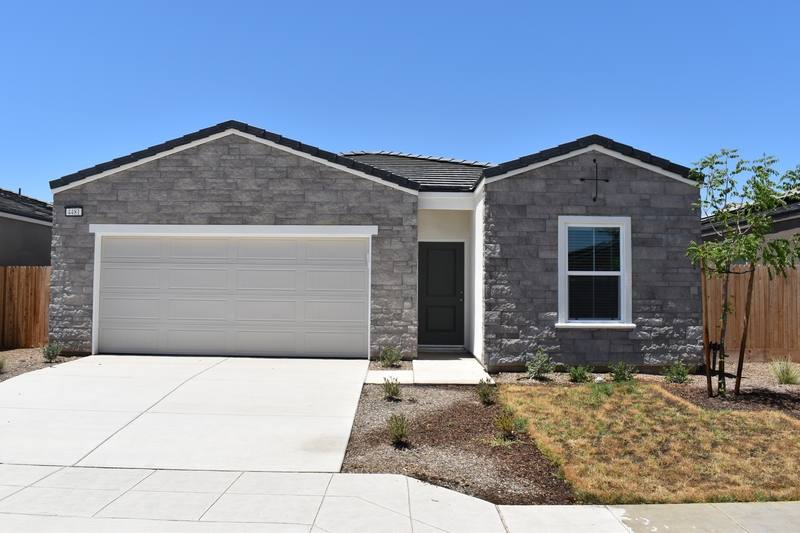 House for rent at 4481 N San Miguel Ave, Fresno, CA 93723