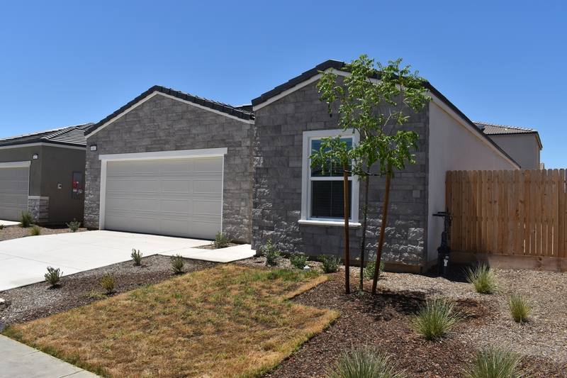 House for rent at 4481 N San Miguel Ave, Fresno, CA 93723