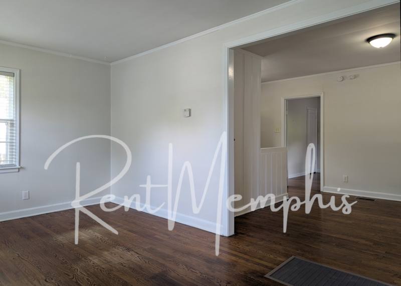 Apartment for rent at 72 S Larchmont Dr, Memphis, TN 38111