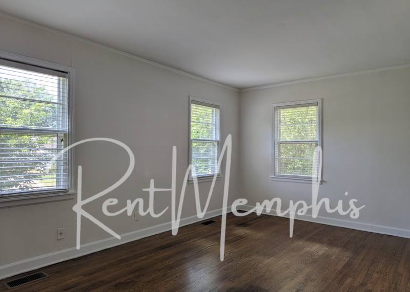 Apartment for rent at 72 S Larchmont Dr, Memphis, TN 38111