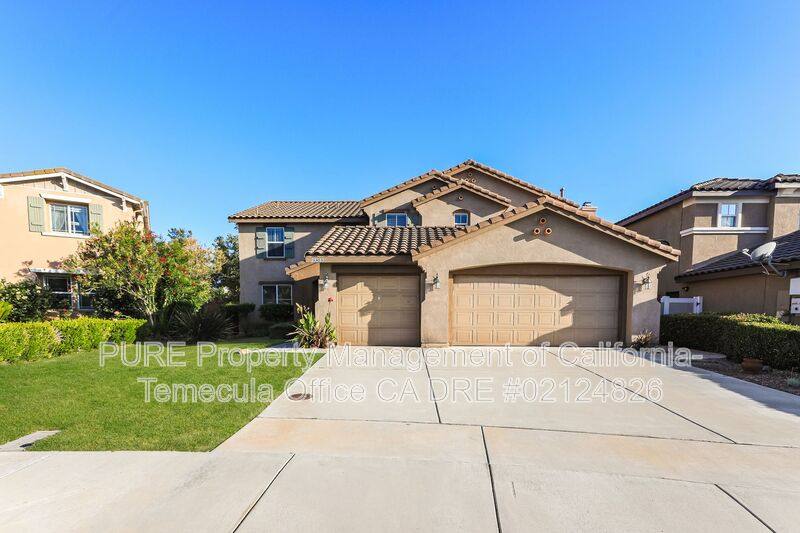 House for rent at 29383 Broken Arrow Way, Murrieta, CA 92563