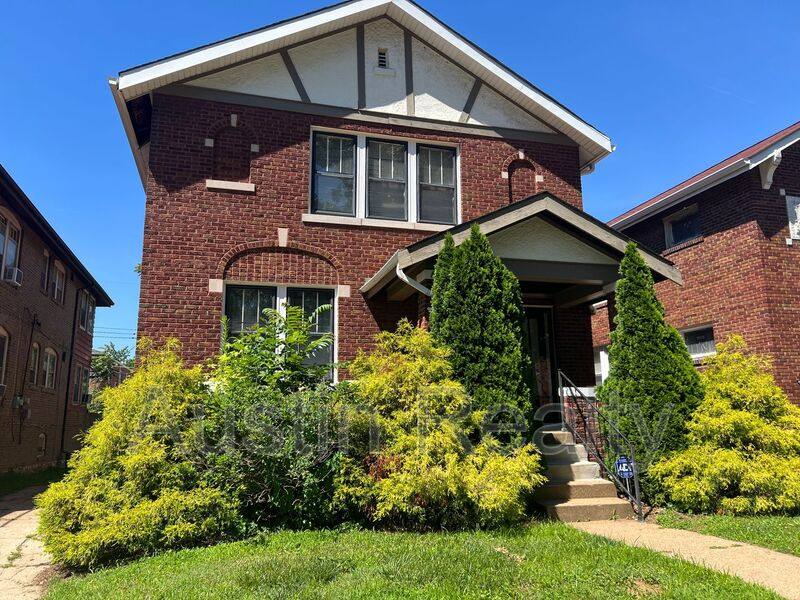 Apartment for rent at 7055 Tulane Ave #2F, Saint Louis, MO 63130