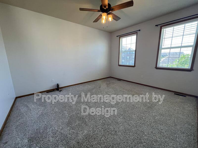 Townhouse for rent at 1005 NE Kamies Lane #1, Ankeny, IA 50021