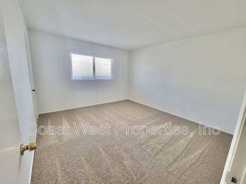 Townhouse for rent at 1178 Cypress Ave, Imperial Beach, CA 91932