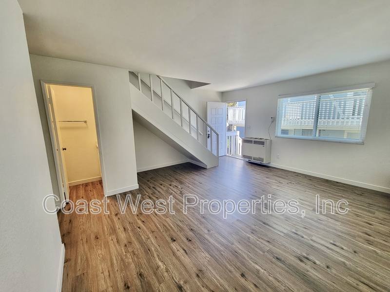 Townhouse for rent at 1178 Cypress Ave, Imperial Beach, CA 91932