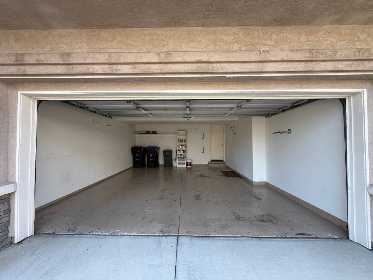 Townhouse for rent at 12075 World Trade Dr, San Diego, CA 92128