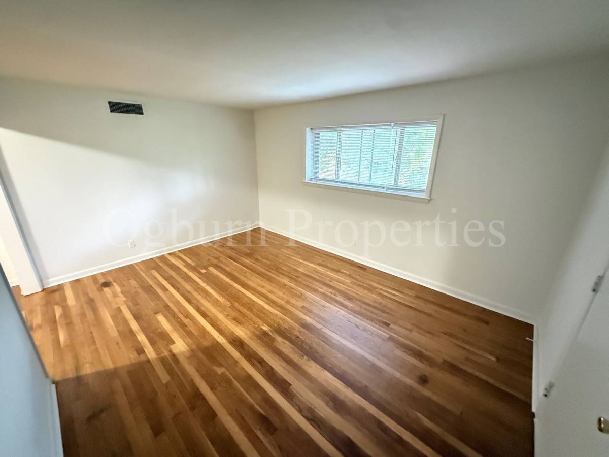 Apartment for rent at 1606-1610 W, NW Blvd, Winston Salem, NC 27104