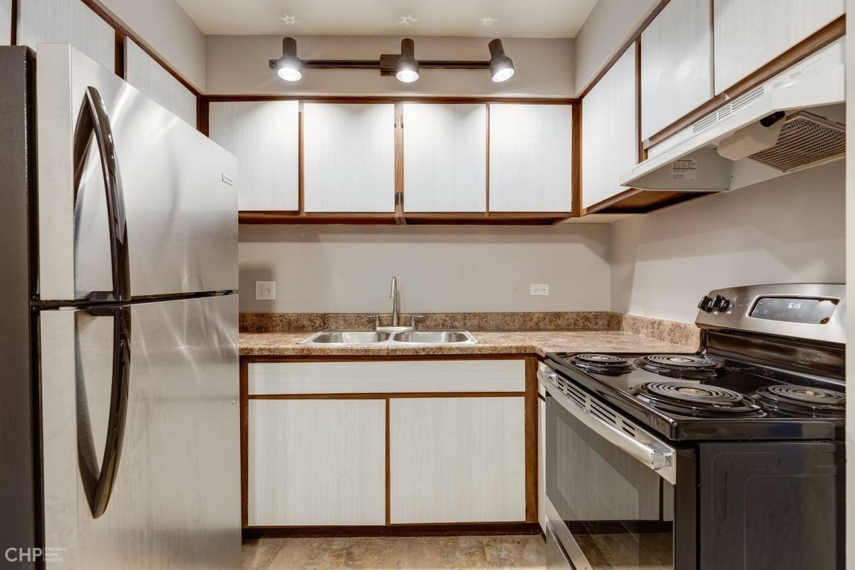 Apartment for rent at 229 Marengo Ave, Forest Park, IL 60130