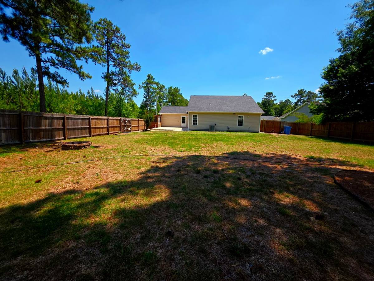 House for rent at 200 Sweet Gum Lane, Richlands, NC 28574
