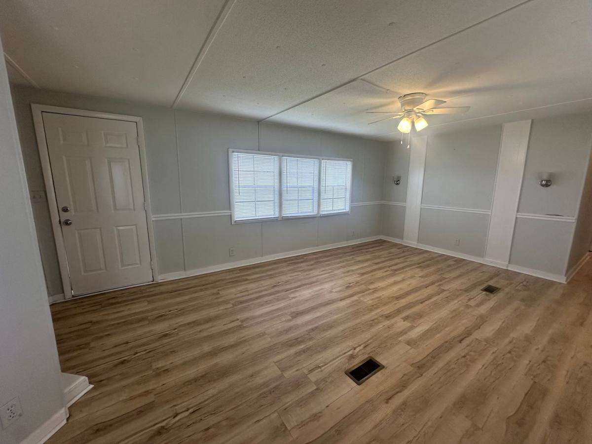 House for rent at 2430 Catherine Lake Rd #3, Richlands, NC 28574