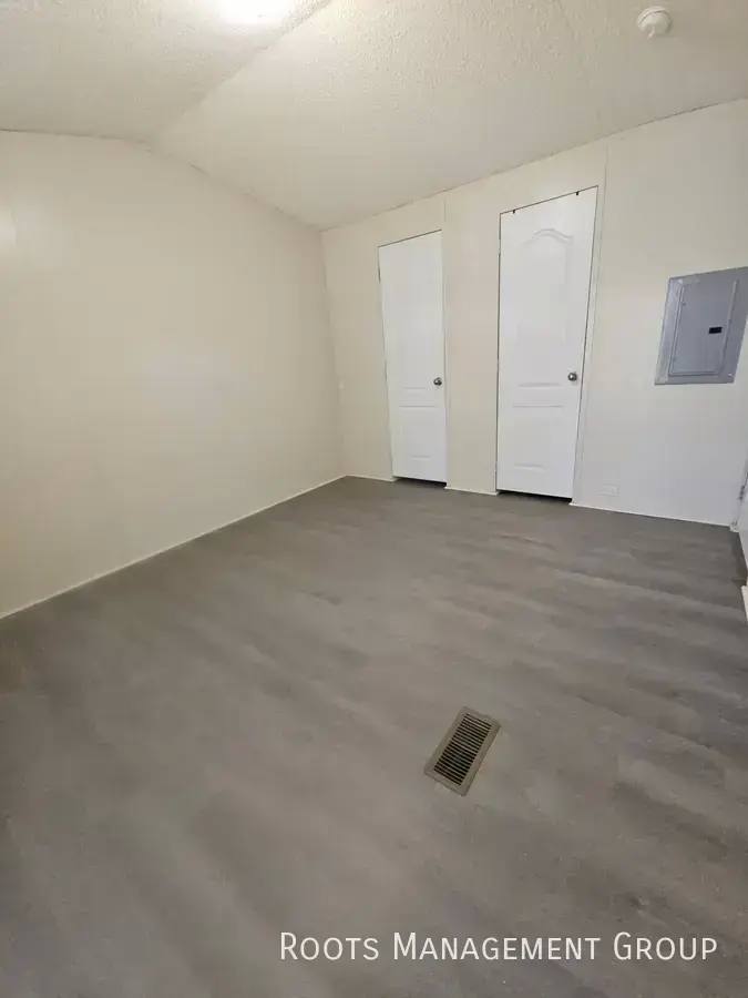 Apartment for rent at 20 Baron Ave, Lexington, KY 40511