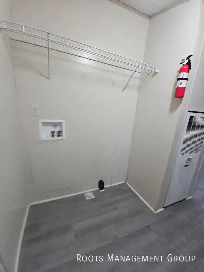 Apartment for rent at 20 Baron Ave, Lexington, KY 40511