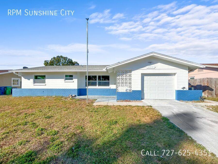 House for rent at 9814 110th Lane, Seminole, FL 33772