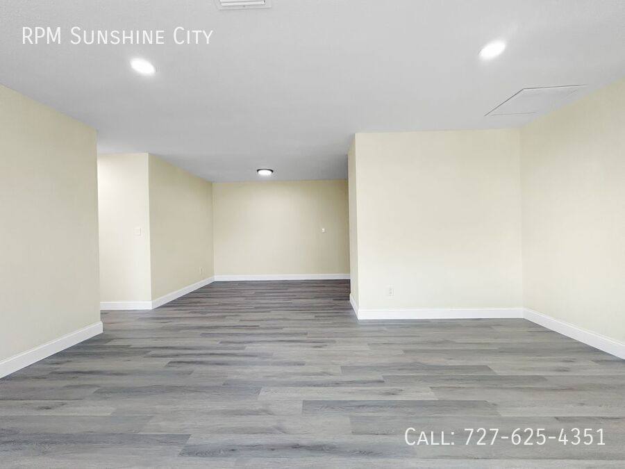 House for rent at 9814 110th Lane, Seminole, FL 33772