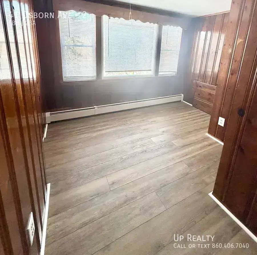 Apartment for rent at 41 Osborn Ave #2, New Haven, CT 06511