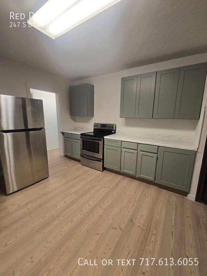 Apartment for rent at 247 S 8th St #2, Lebanon, PA 17042