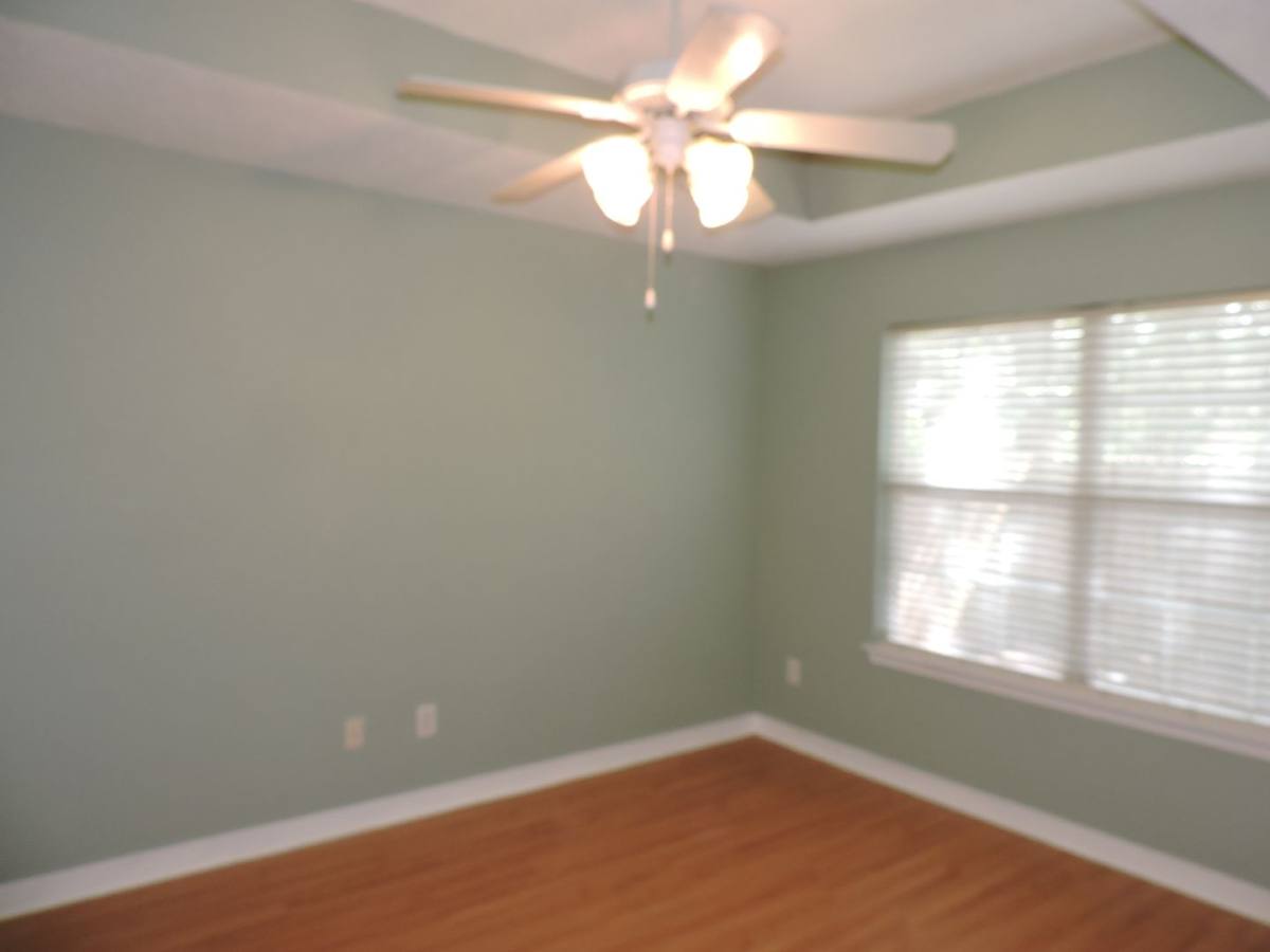 House for rent at 5917 Last Big Tree Lane, Pensacola, FL 32505