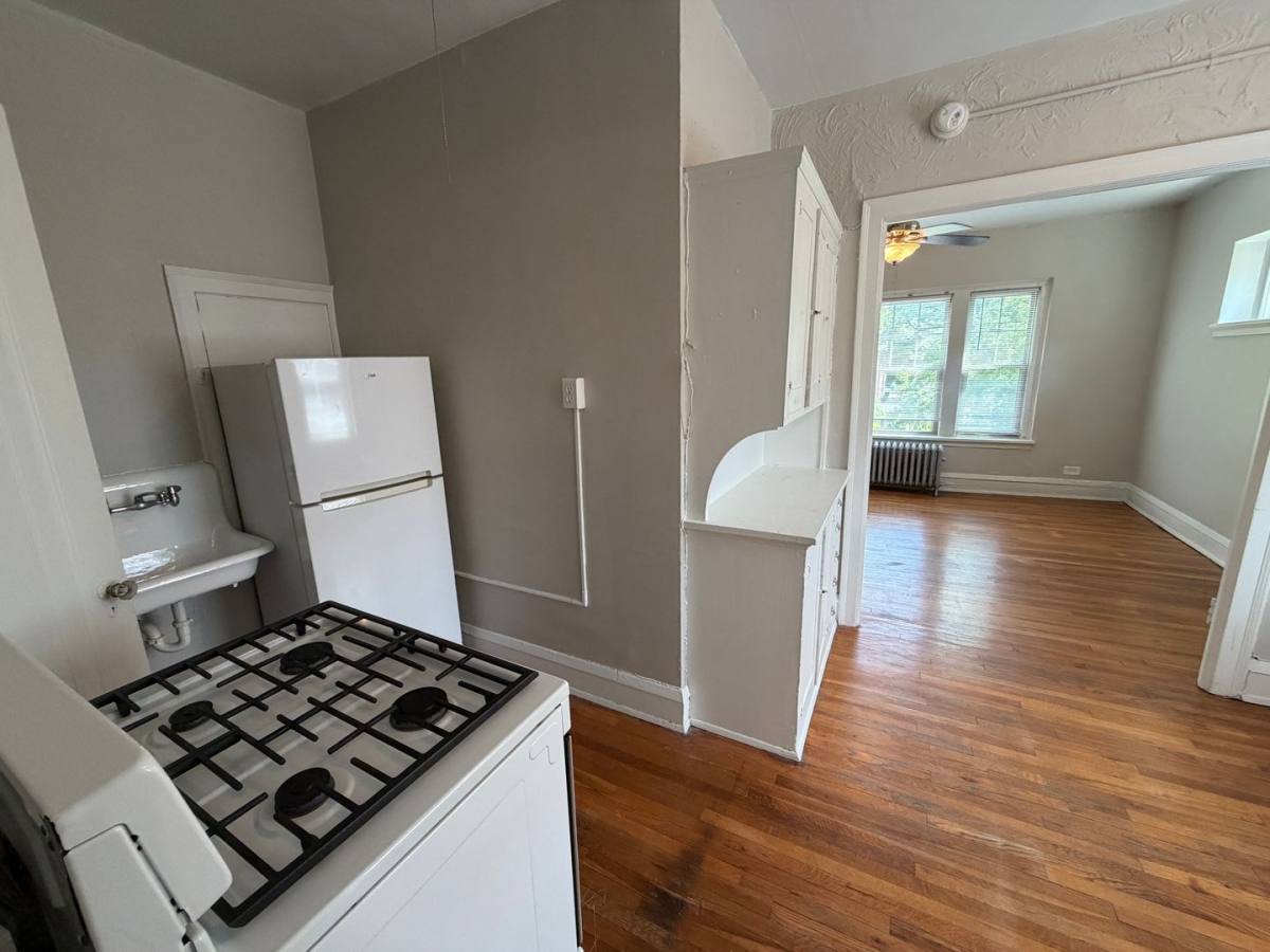Apartment for rent at 2300 Harriet Ave S, Minneapolis, MN 55405