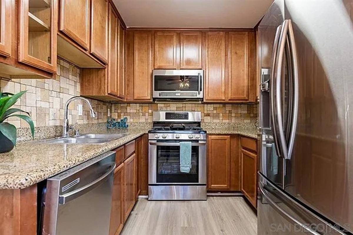 House for rent at 517 Calle Montecito, Oceanside, CA 92057