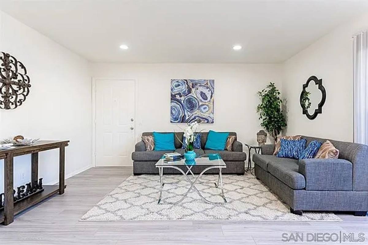 House for rent at 517 Calle Montecito, Oceanside, CA 92057