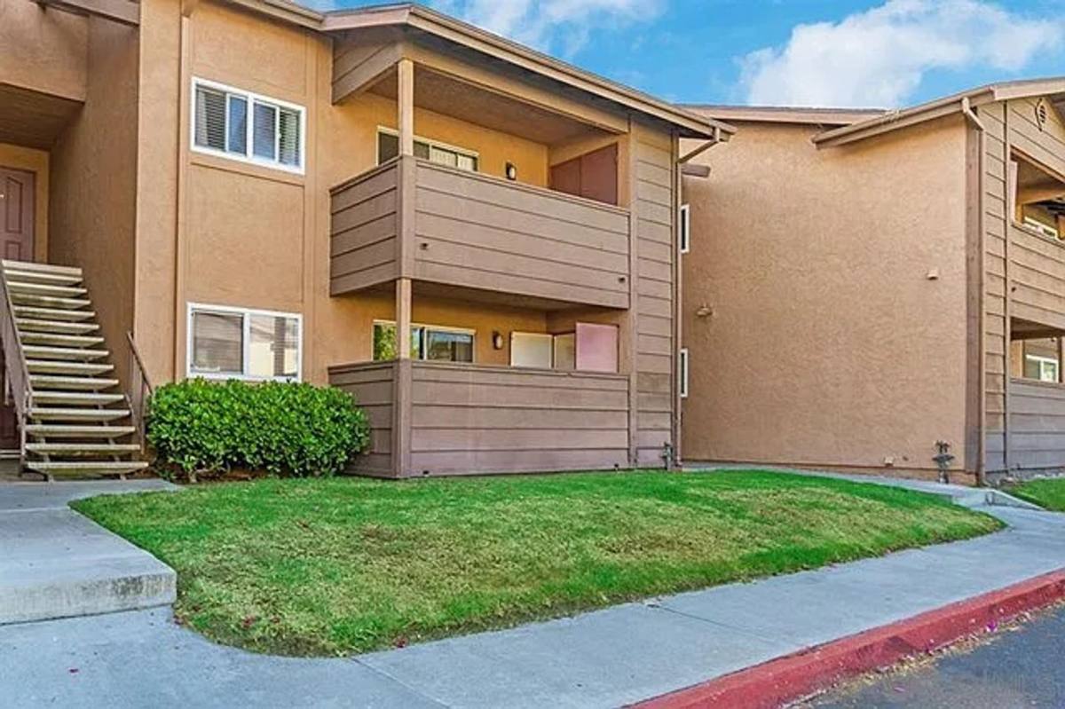 House for rent at 517 Calle Montecito, Oceanside, CA 92057