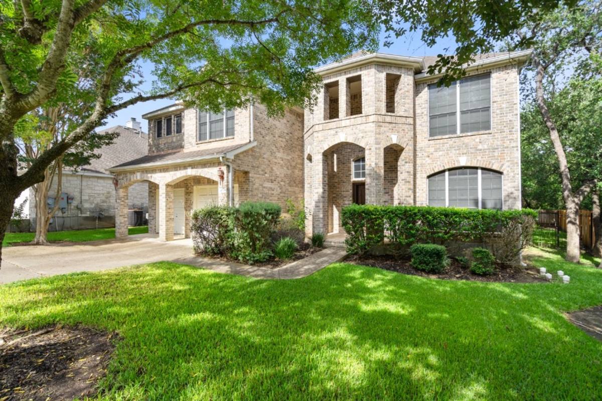 House for rent at 10724 Thoroughbred Dr, Austin, TX 78748