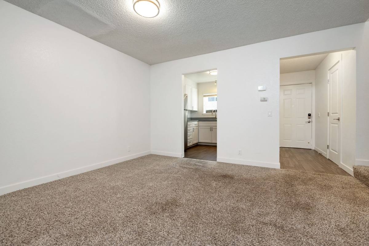 Townhouse for rent at 12506 16th St NE #A-08, Lake Stevens, WA 98258