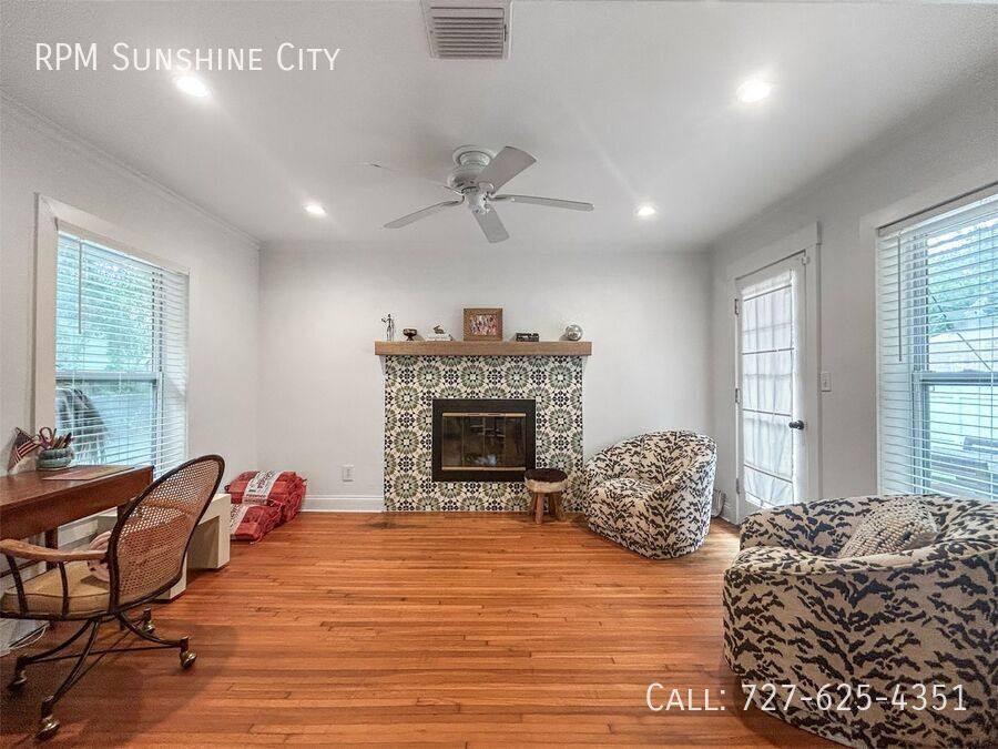 House for rent at 1021 Iroquois St, Clearwater, FL 33755