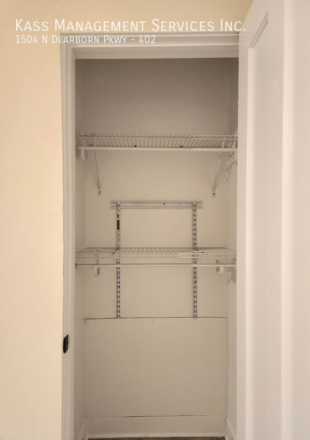 Apartment for rent at 1504 N Dearborn Parkway #402, Chicago, IL 60610