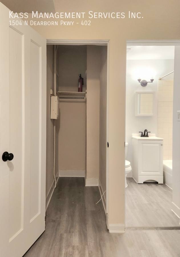 Apartment for rent at 1504 N Dearborn Parkway #402, Chicago, IL 60610