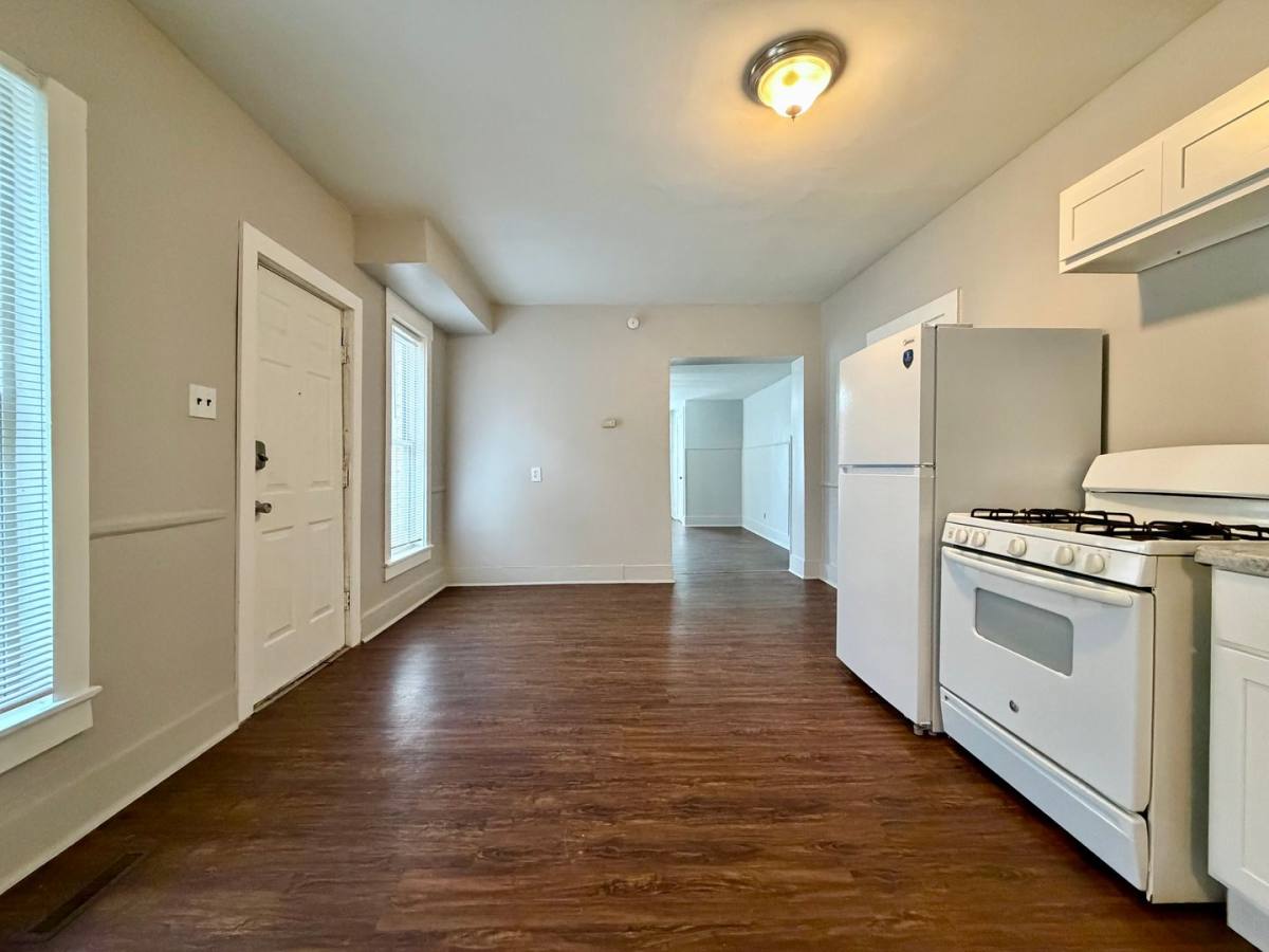 Apartment for rent at 1515 Hoyt, Muskegon, MI 49442