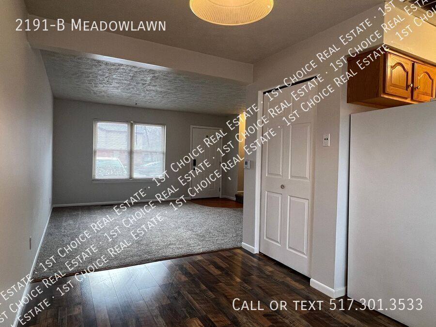 Townhouse for rent at 2191-B Meadowlawn, Holt, MI 48842
