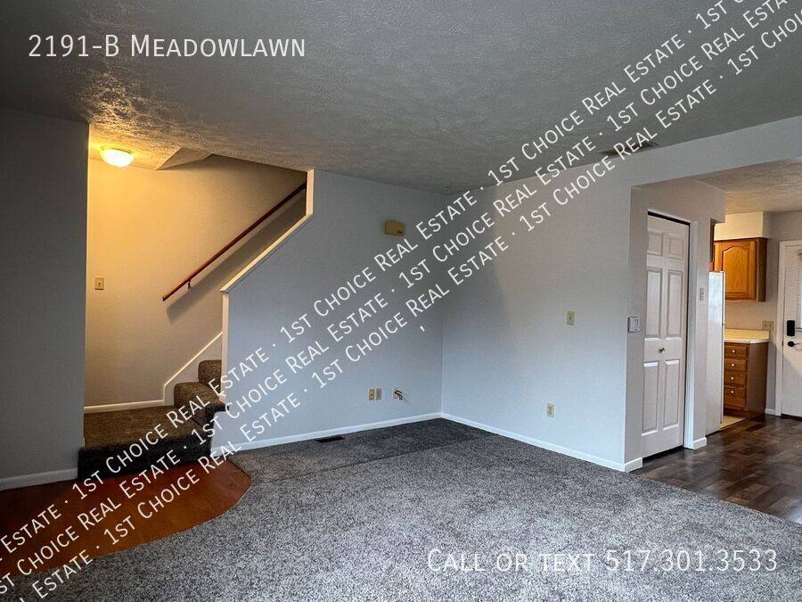 Townhouse for rent at 2191-B Meadowlawn, Holt, MI 48842