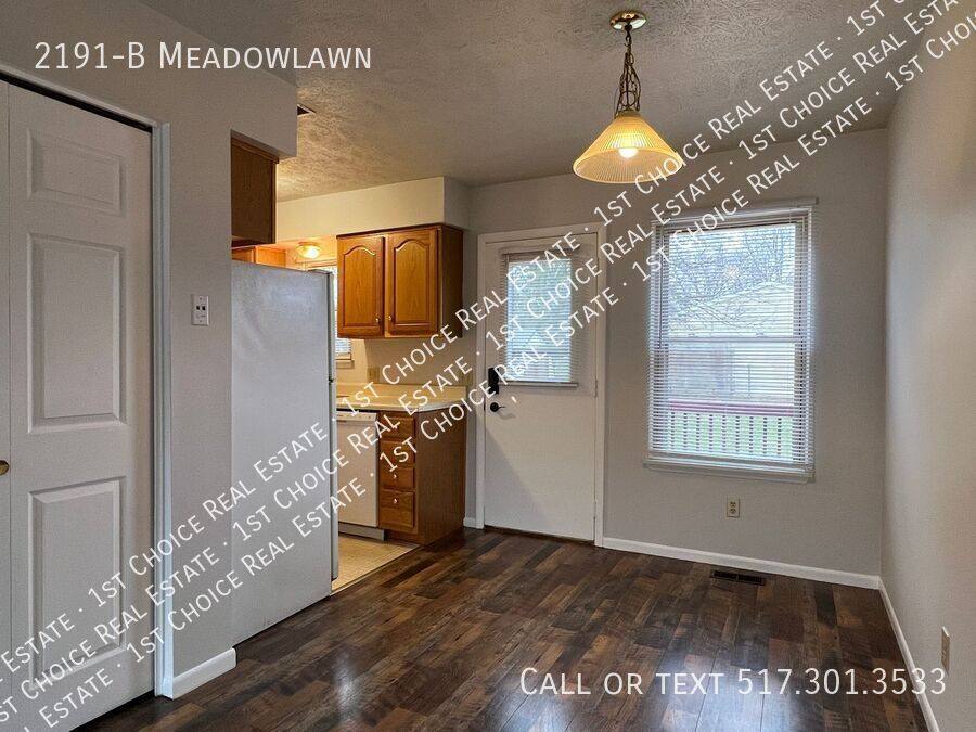 Townhouse for rent at 2191-B Meadowlawn, Holt, MI 48842