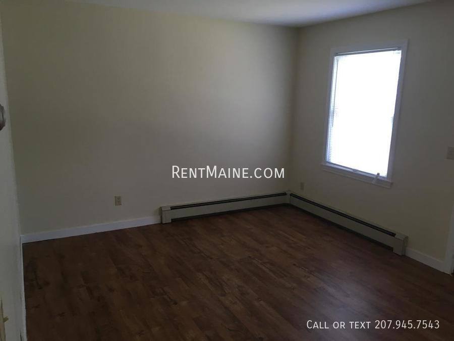 Apartment for rent at 63 Valley View Lane #C, Bangor, ME 04401