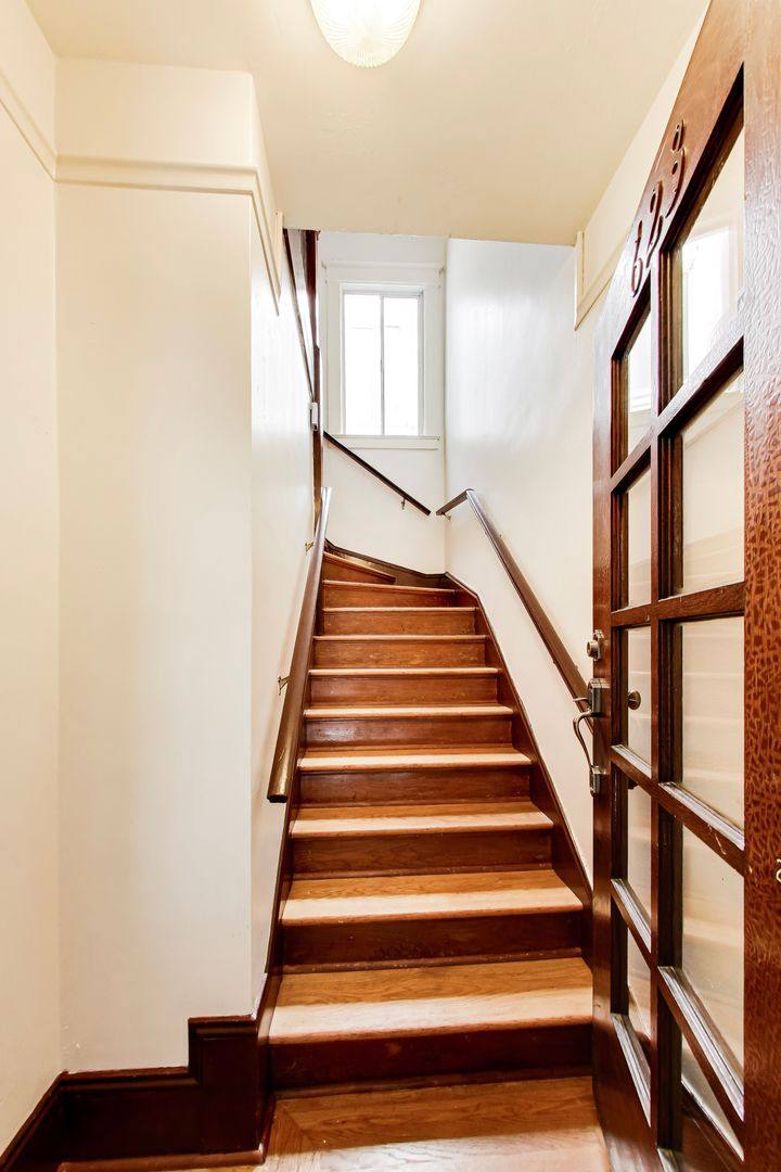 Apartment for rent at 623-625 8th Ave, San Francisco, CA 94118